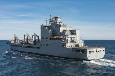 Navio USNS Harvey Milk