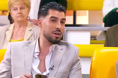 “Eu acho que ele faz muito bem, porque as pessoas hoje, nas redes sociais, escrevem tudo e mais alguma coisa”: Léo Caeiro comenta processos de Flávio Furtado