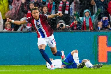 Noruega vence Itália por 3-0 no apuramento para o Mundial 2026