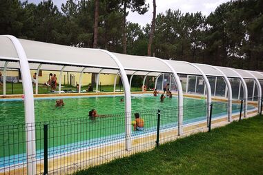 Morte de bebé em piscina sem culpados ou indemnização