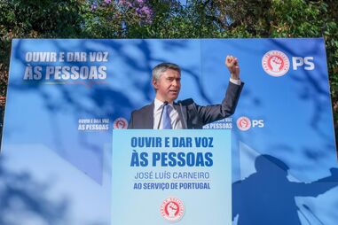 Duarte Cordeiro e Alexandra Leitão de saída da Direção Nacional do PS