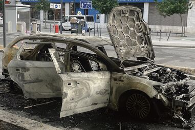 Três detidos pela Polícia Judiciária usaram tochas embebidas em combustível para atacar rivais