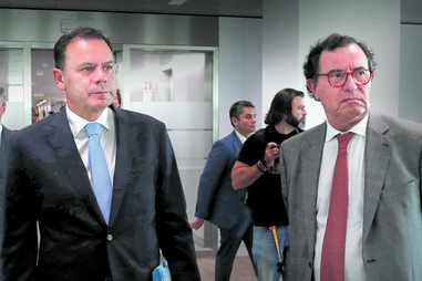 Governo aposta nas empresas e baixa IRC para 17%