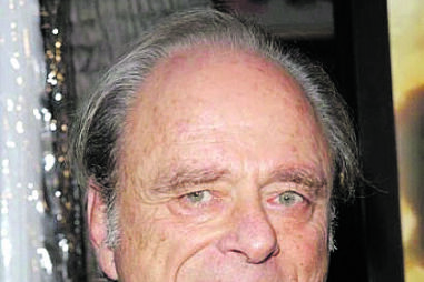 Harris Yulin