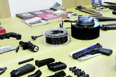 Neonazis detidos planeavam atentados contra Marcelo, Costa e Gouveia e Melo