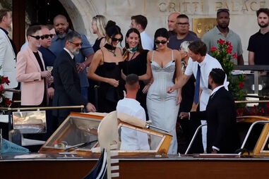 Família Kardashian e Oprah Winfrey marcaram presença no casamento de Jeff Bezos e Lauren Sanchez 