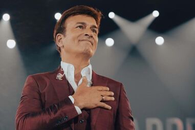 Tony Carreira cumpre último sonho de Sara Carreira