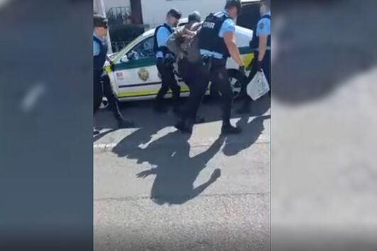 O momento em que Jair é 'apanhado' pelas autoridades depois de 20 dias em fuga 