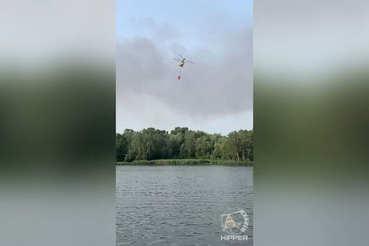 Ucrânia utiliza helicópteros 'Kamov' doados por Portugal para extinguir incêndios em Kiev após ataque noturno russo