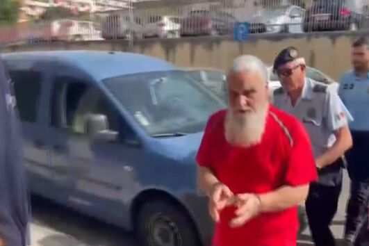 Imagens exclusivas mostram ‘El Quintas’ à chegada ao tribunal  