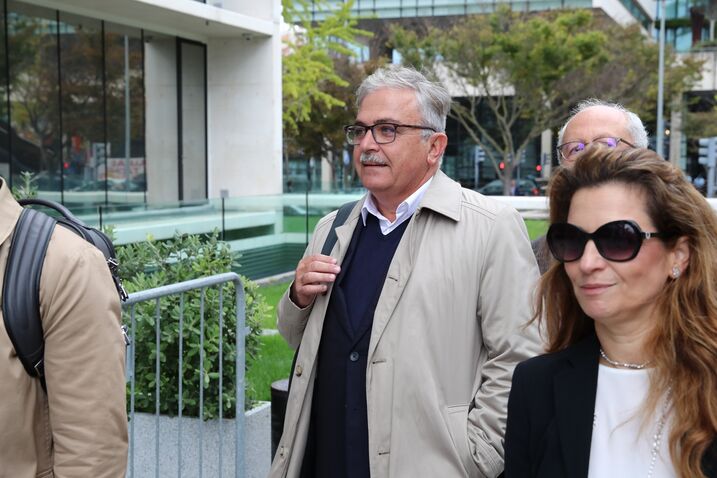 Contribuintes poderão ter de pagar perícia milionária pedida por Amílcar Morais Pires