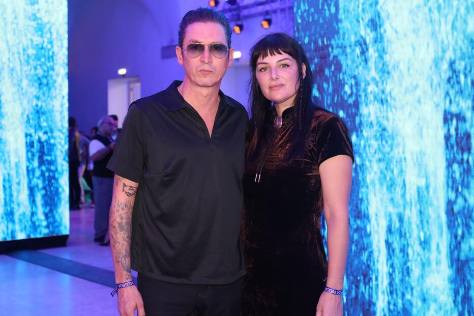 Helena Coelho e The Legendary Tigerman esperam 