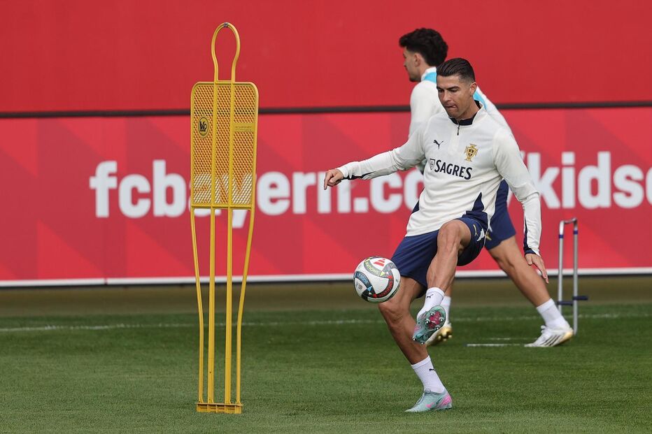 Cristiano Ronaldo tenta igualar Gyokeres como melhor marcador.
