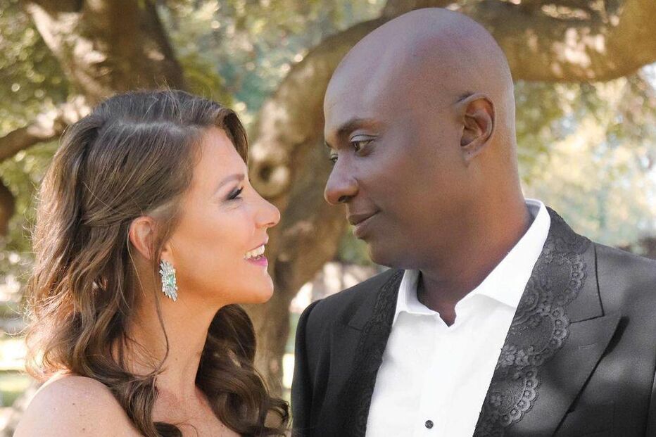 Casal inspira-se em Meghan e Harry para série Netflix sobre a sua história de amor