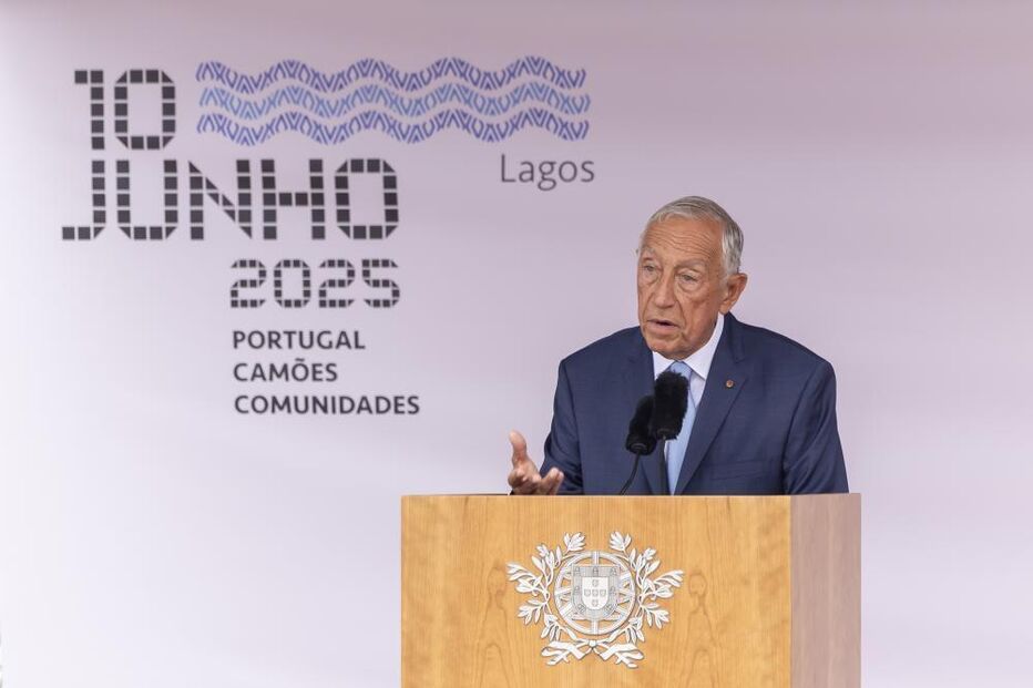 Marcelo Rebelo de Sousa discursa em Lagos no 10 de junho