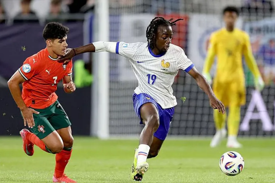 Jogo do Europeu de sub-21: Portugal e França empatam 0-0 em Trencin, Eslováquia