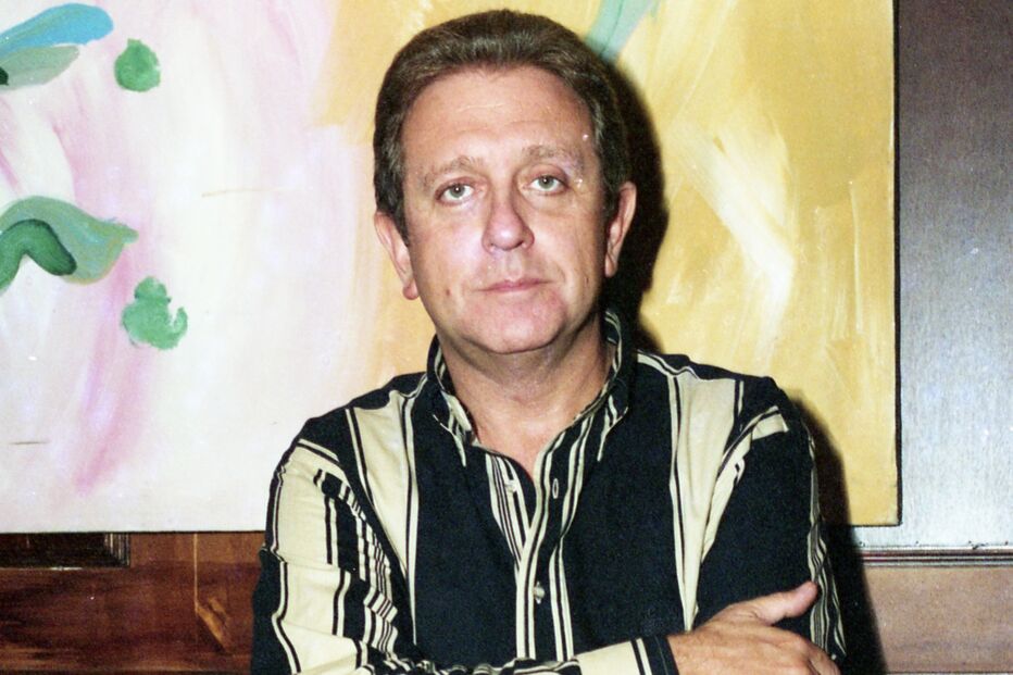 Vítor de Sousa isolado em casa enfrenta depressão, após morte da mãe e desafios pessoais