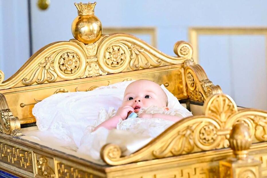 Batizado da filha dos príncipes Carl Philip e Sofia no Palácio de Drottningholm