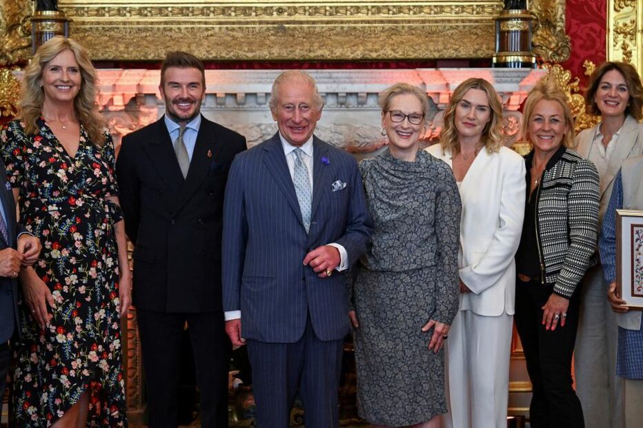 Rei Carlos III reúne-se com Meryl Streep, David Beckham e Kate Winslet