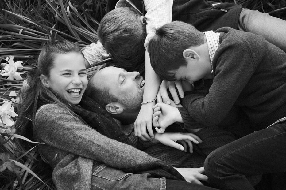 Príncipe William homenageado pelos filhos, George, Charlotte e Louis, no Dia dos Pais