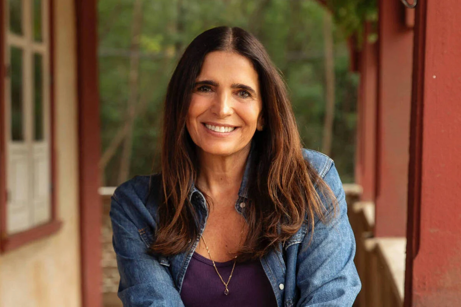 Malu Mader revela tumor no fígado e quisto no cérebro, após sustos de saúde