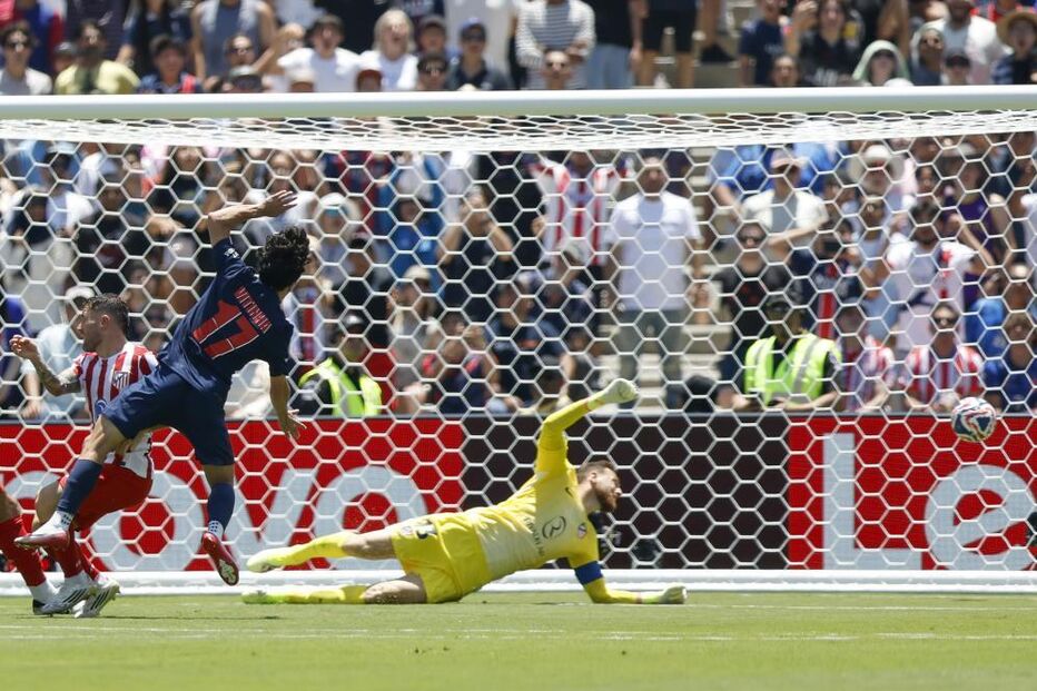 Vitinha marca golo pelo PSG contra o Atlético Madrid no Mundial de Clubes, em Pasadena