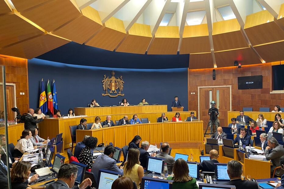 Parlamento da Madeira debate Orçamento Regional para 2025
