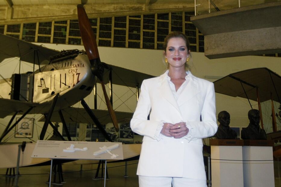 Júlia Palha, atriz portuguesa, promove filme 'Hotel Amor' após uma década na representação