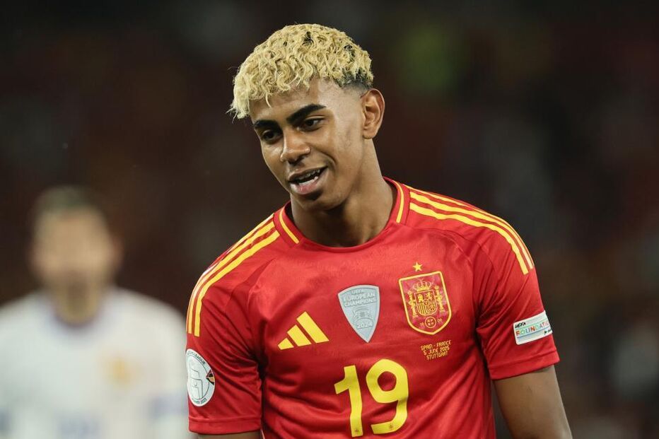 Fati Vázquez, modelo espanhola, alvo de ameaças após romance com Lamine Yamal