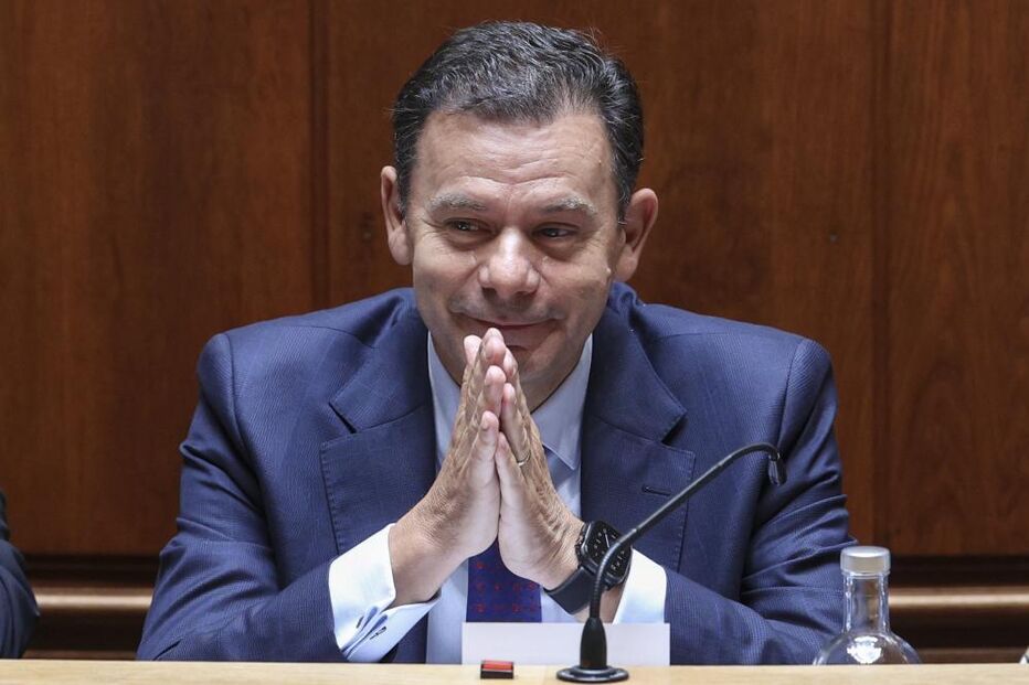 Luís Montenegro espera colaboração para resolver problemas e fomentar crescimento