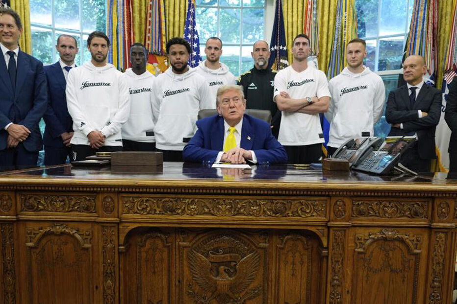 Donald Trump recebe equipa da Juventus na Casa Branca, em Washington, D.C