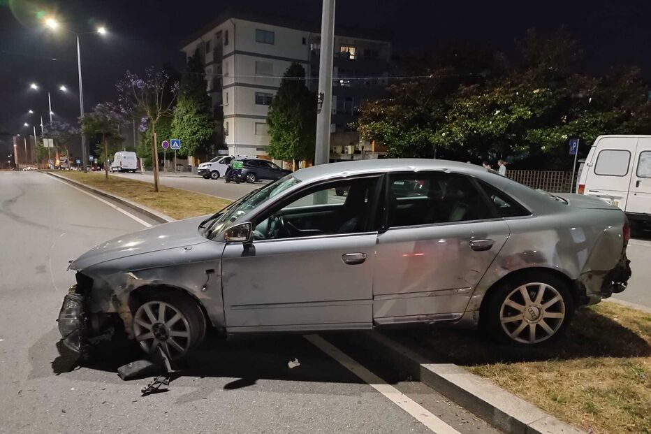 Carro acidentado na Maia após ajuste de contas entre famílias, PSP investiga.
