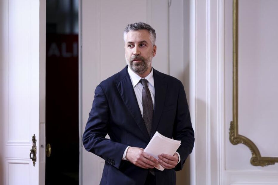 EpT recusa dar dados de Pedro Nuno Santos ao Ministério Público no caso Spinumviva