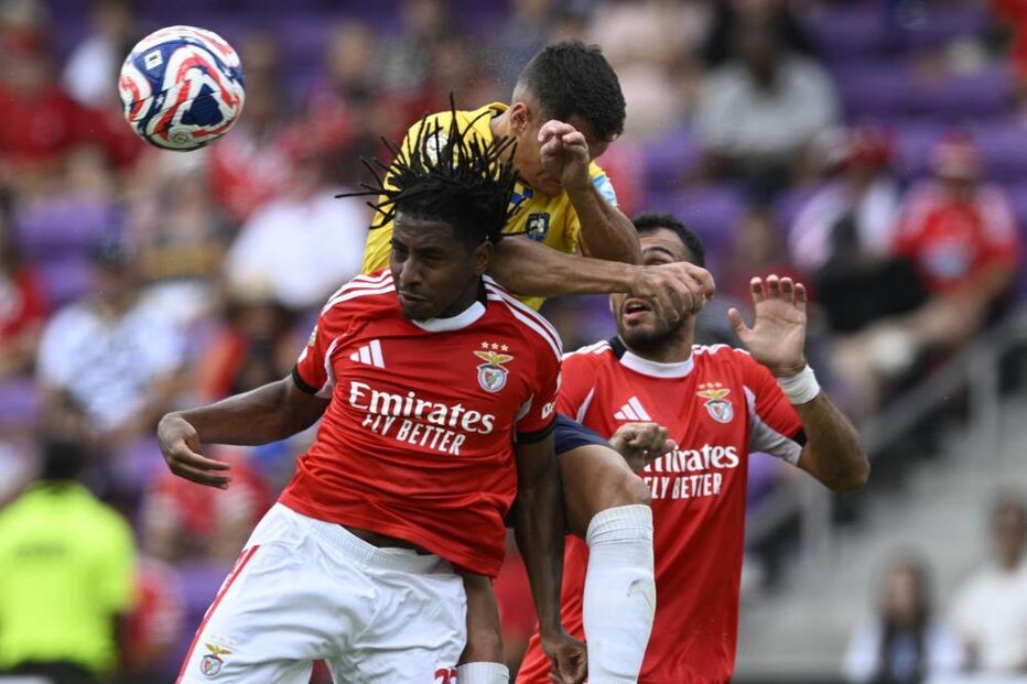 Benfica vence Auckland City por 4-0 em jogo do Mundial de Clubes