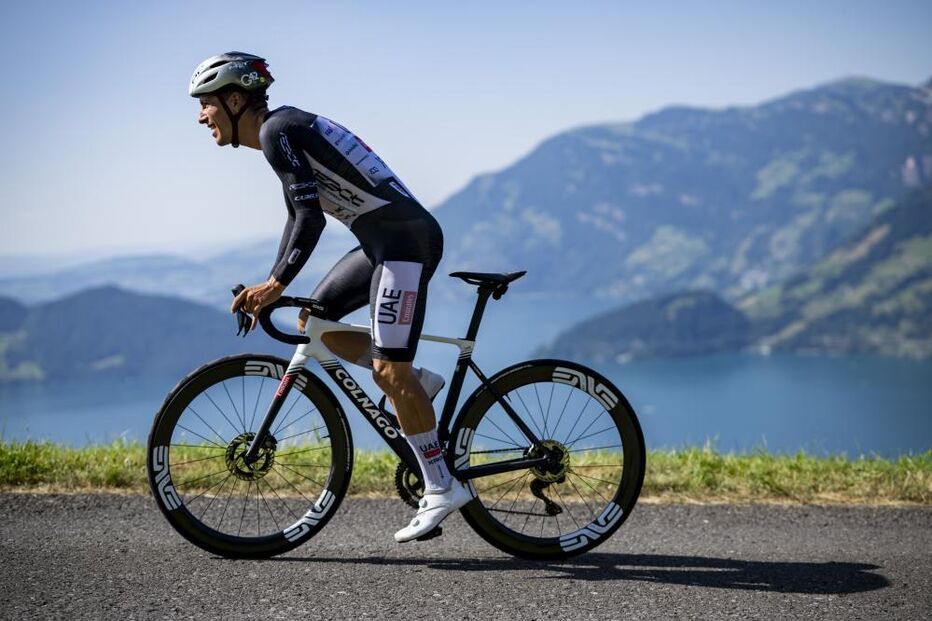 João Almeida vence Volta à Suíça após etapa em Stockhütte