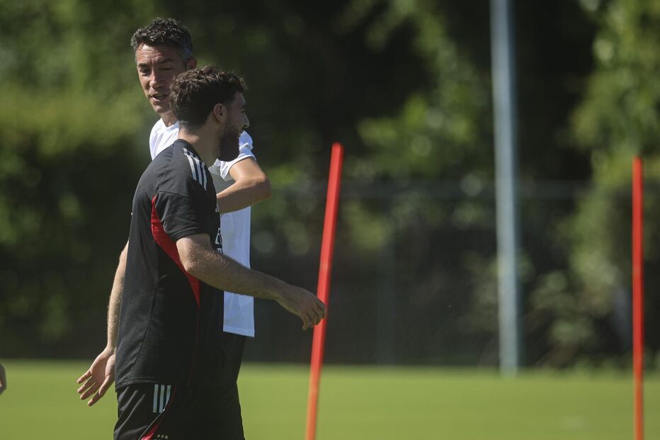 Kokçu causa dúvidas a Lage após pedido de desculpa ao plantel