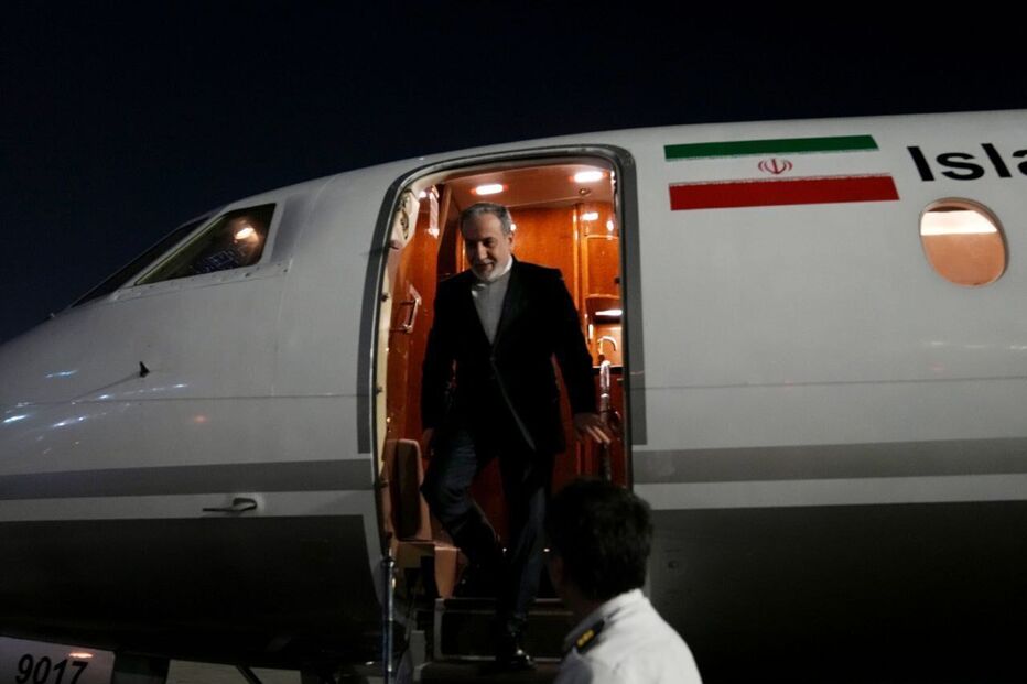 Ministro iraniano, Hossein Amir-Abdollahian, em Moscovo para reunião com Putin