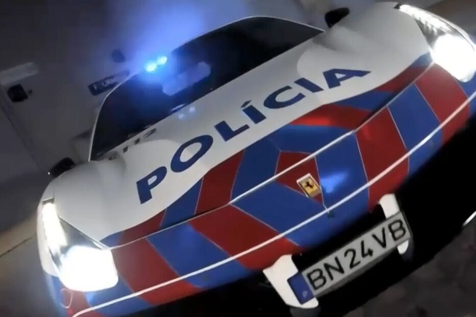 PSP recebe Ferrari apreendido a ladrões para promover segurança rodoviária