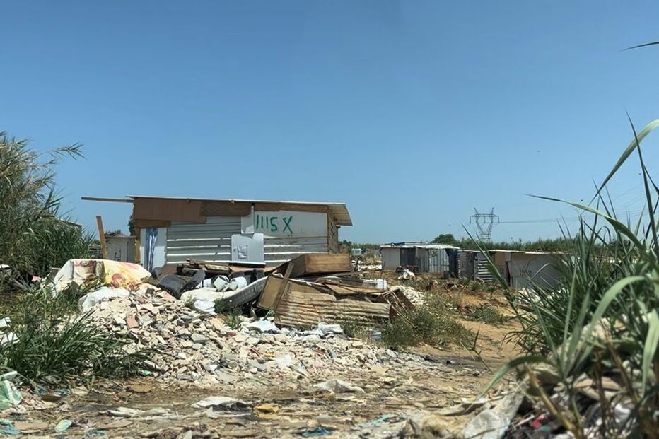 Miséria e esquecimento no Bairro do Talude, em Loures, com famílias a viver em condições precárias