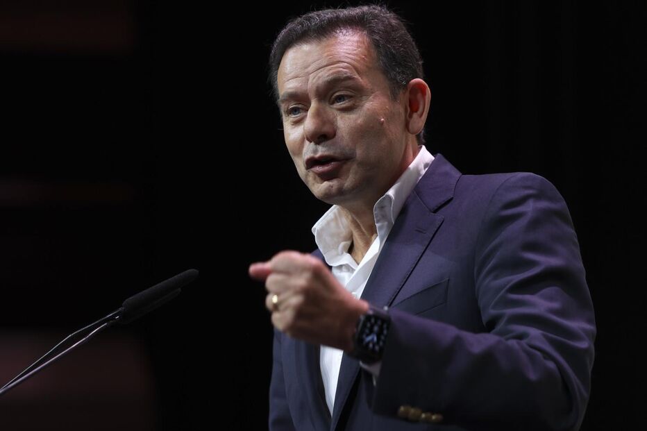 Montenegro confiante em excedente apesar de nova prioridade à Defesa