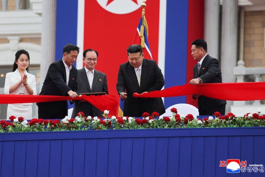 Kim Jong-un inaugura resort Kalma em Wonsan, promovendo o turismo na Coreia do Norte