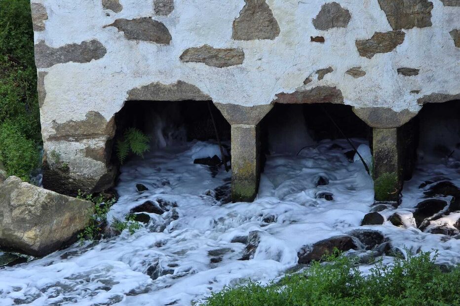Poluição no rio UI revolta população de Oliveira de Azeméis