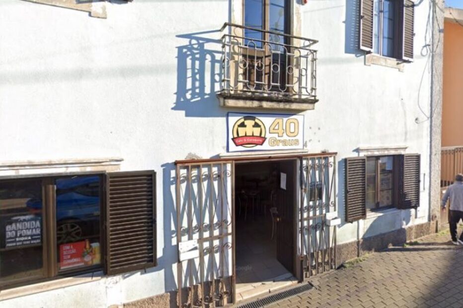 Bar em Coimbra é palco de agressões após recusa em pagar cerveja, resultando em três feridos