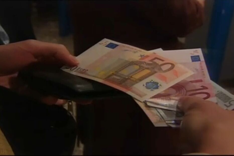 Simulação indica alívio do IRS acima de 400 euros para poupanças