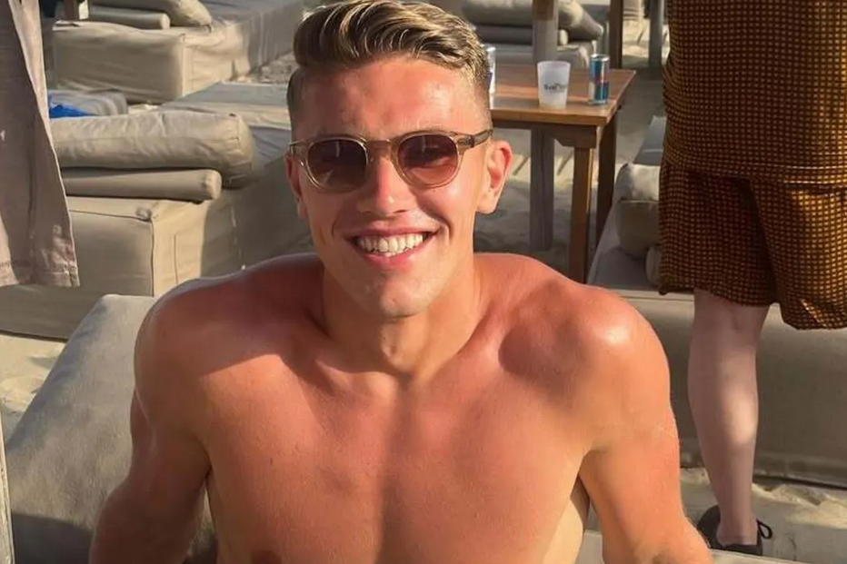 Gyokeres aproveita férias com amigos, enquanto Inês Aguiar permanece distante, aumentando rumores de separação