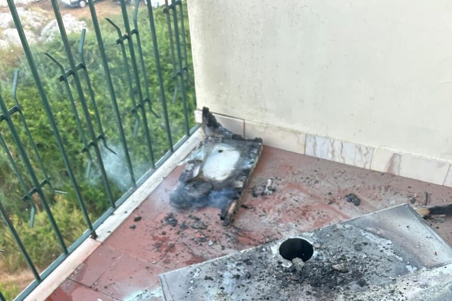 Incêndio em apartamento de Arcos de Valdevez destrói parte da cozinha. Sem feridos
