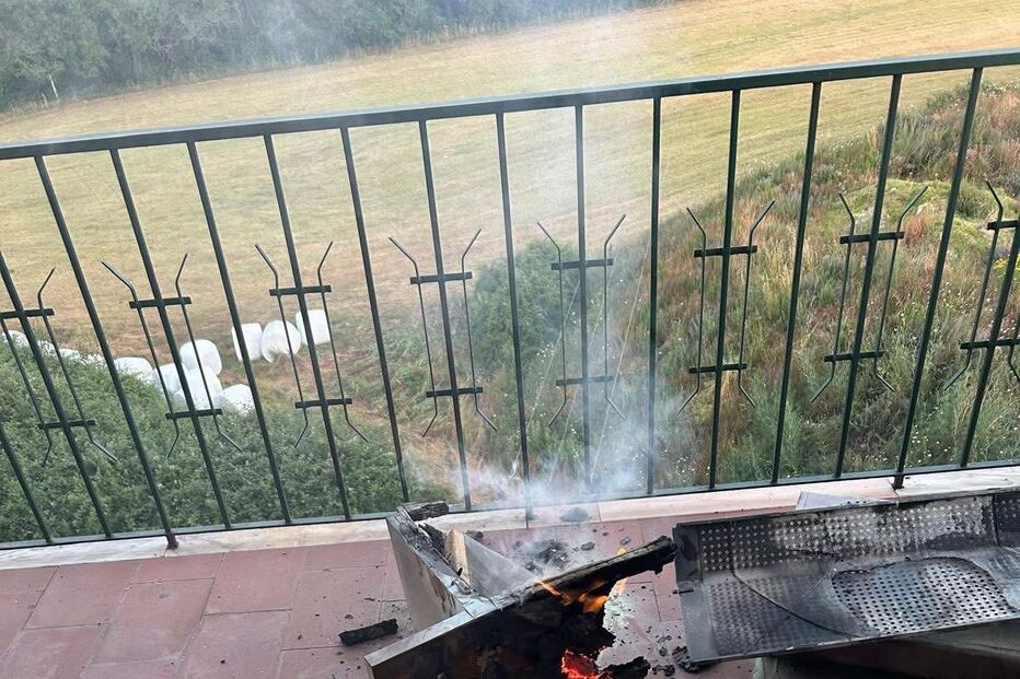 Incêndio em cozinha de apartamento em Arcos de Valdevez, sem feridos ou desalojados