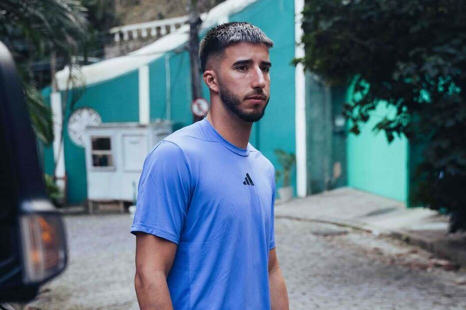 Gonçalo Inácio termina férias na Tanzânia com gesto solidário