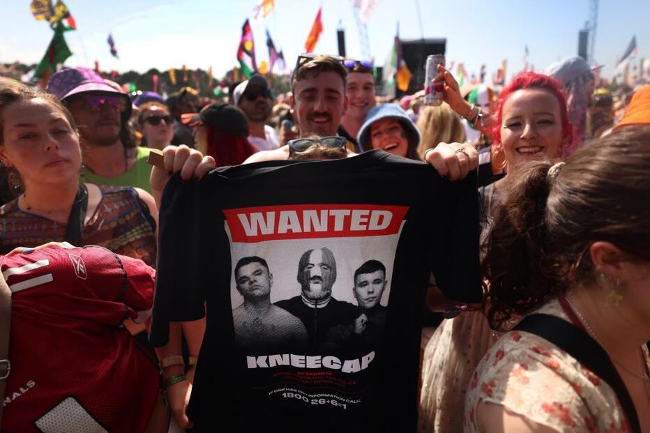 Críticas a Israel e apoio à Palestina marcam concertos em Glastonbury