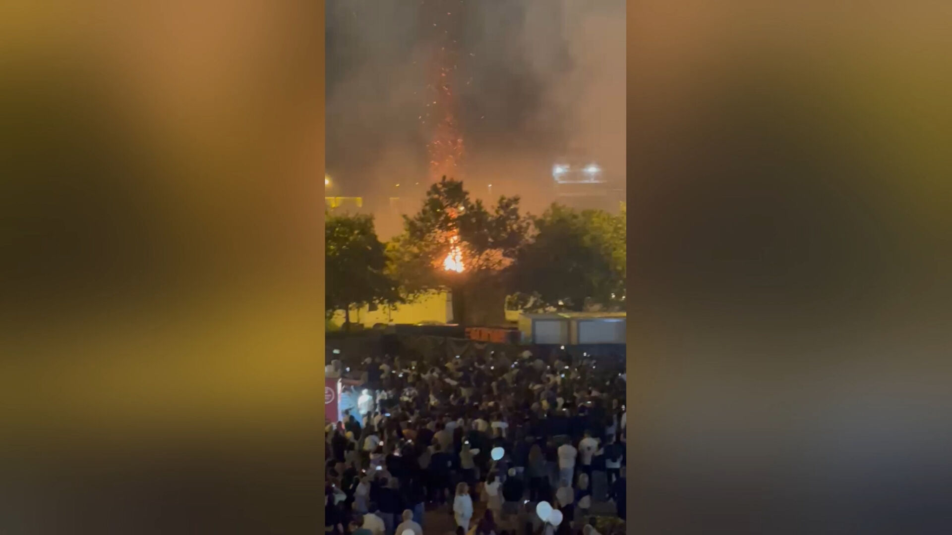 Incêndio deflagra durante fogo-de-artifício nas festas da Maia
